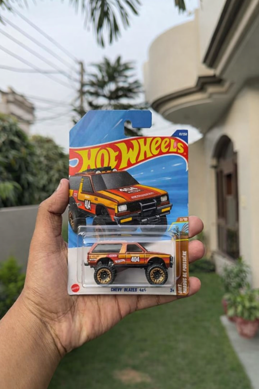 ഹോട്ട് വീൽസ് ഷെവി ബ്ലേസർ 4x4 - ഓഫ്-റോഡ് സീരീസ്